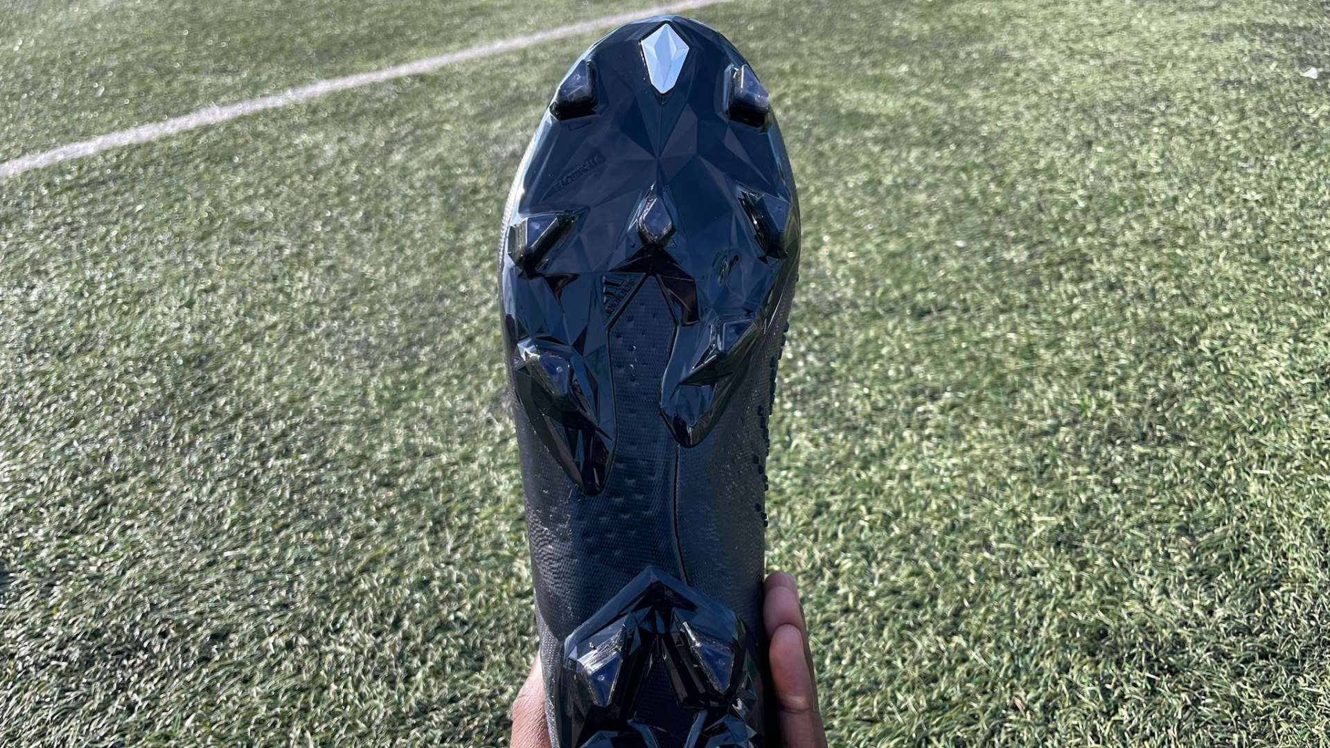 而深圳佳兆 而深圳佳兆