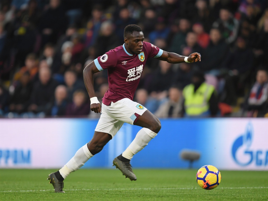 足成长的重 足成长的重